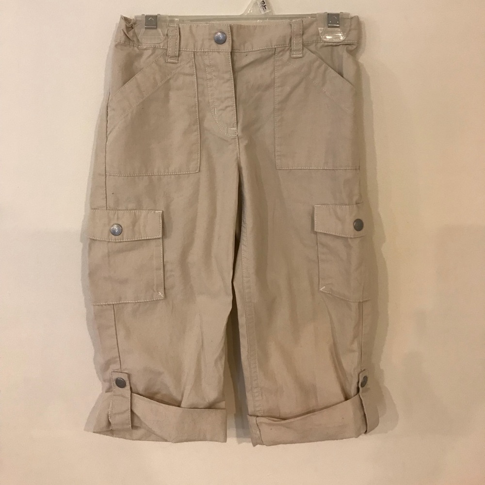 Hanna Andersson khaki capri/pants